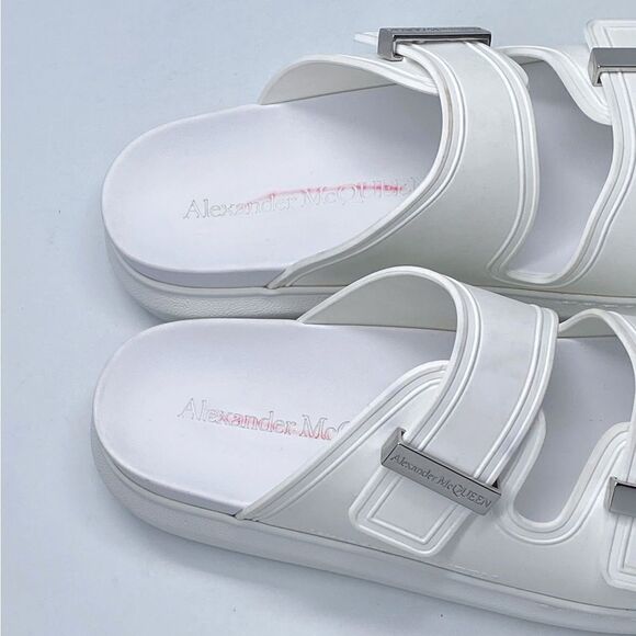 Alexander McQueen Two-Band Rubber Slides size 40 - Picture 4 of 16